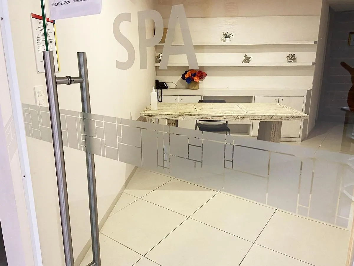 Studio W/Rooftop Pool Only 2 Mins From The Beach بلايا ديل كارمن 0*,